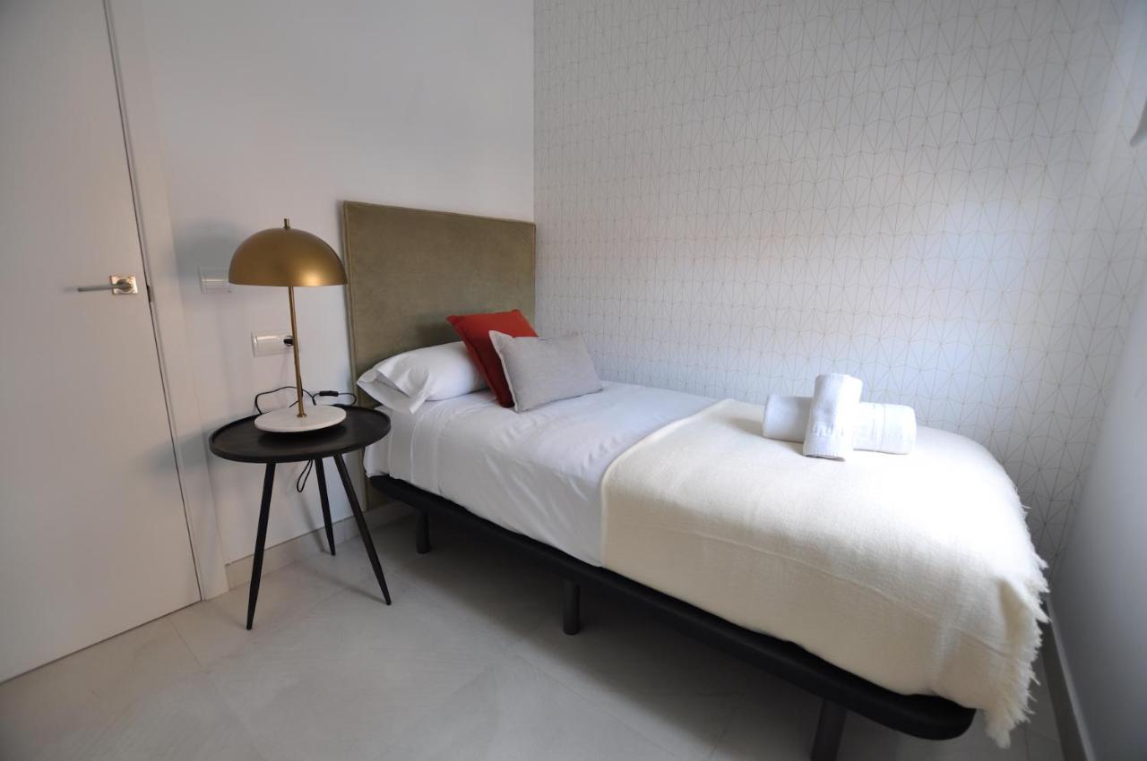 מאלגה Capuchinos Cathedral Apartments מראה חיצוני תמונה